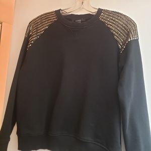 Black/gold Pull Over